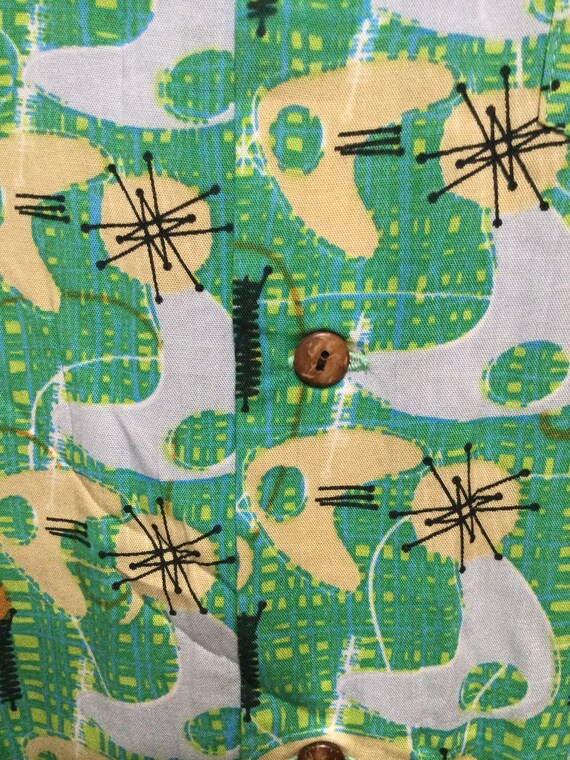 Americana 1950s style rayon atomic / tiki print s… - image 6