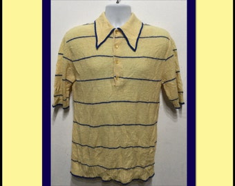 Vintage 1960s two tone banlon style knit shirt by Jantzen. Size large