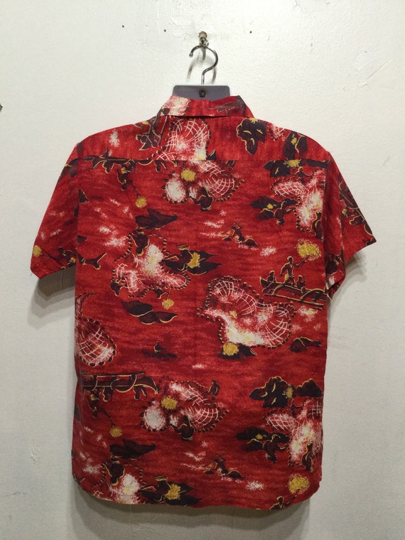 Vintage 1950s cotton Hawaiian shirt by made in Ca… - image 3