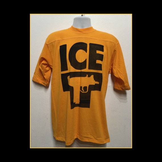 Vintage Printed Deep Yellow Athletic Style T-shirt ice T Size Medium 38-40  -  Canada