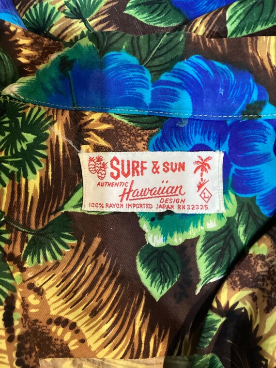 HS316 Vintage 1950's/60's Rayon Hawaiian Shirt by Sun & Surf