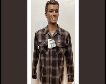 PS112 New Pendleton Men's Board Shirt. Available in Medium, Large