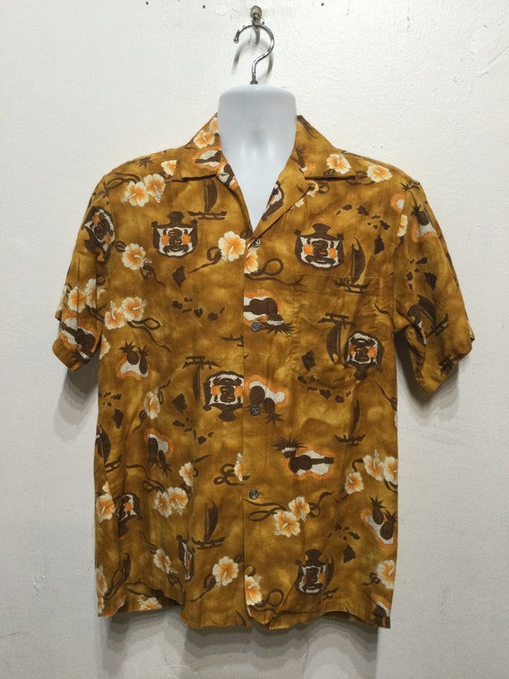 Vintage 1950s/60s tiki cotton Hawaiian shirt by M… - image 10