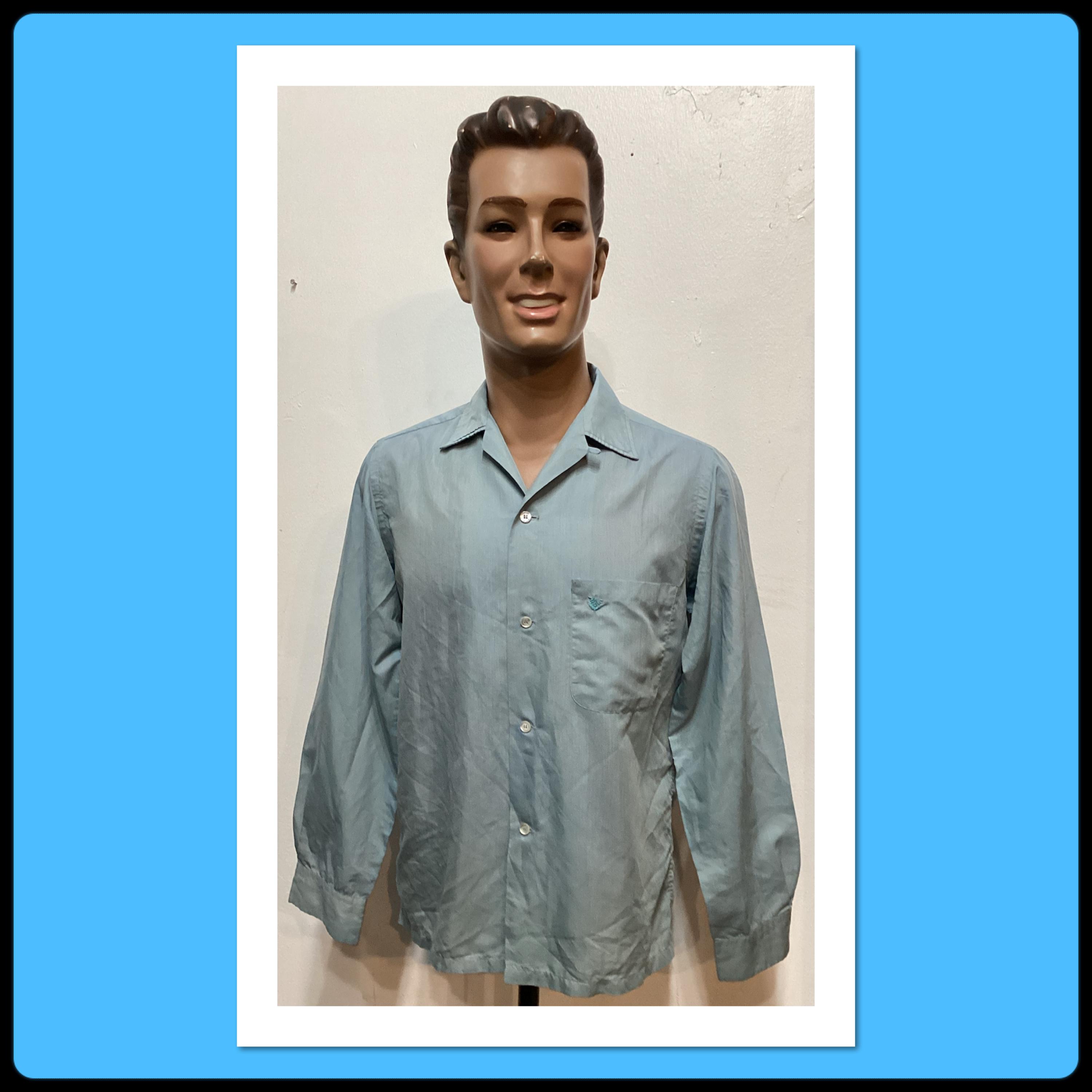 MV197 Vintage 1950's/60's Loop Collar Shirt by Towncraft for