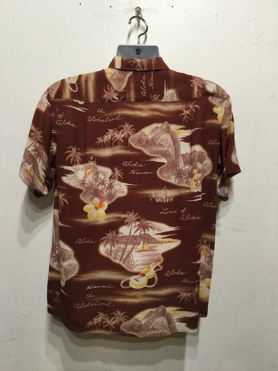 Vintage 1950s rayon Hawaiian shirt - image 4
