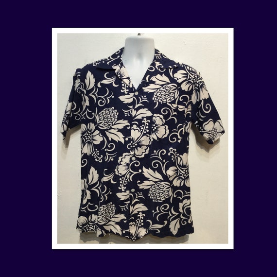Vintage 1950s Hawaiian shirt