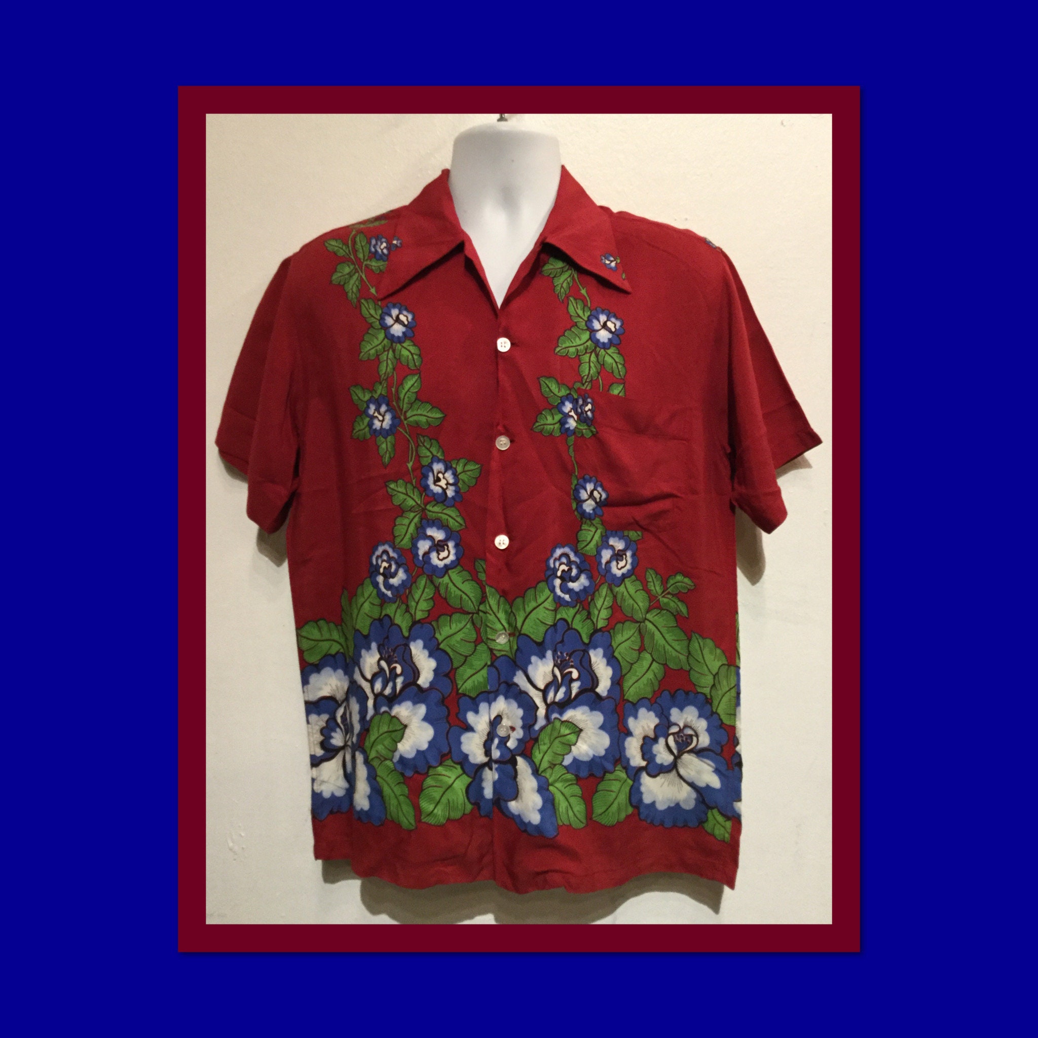 HS266 Vintage 1940s rayon "Duke" floral BORDER print shirt. Size medium.