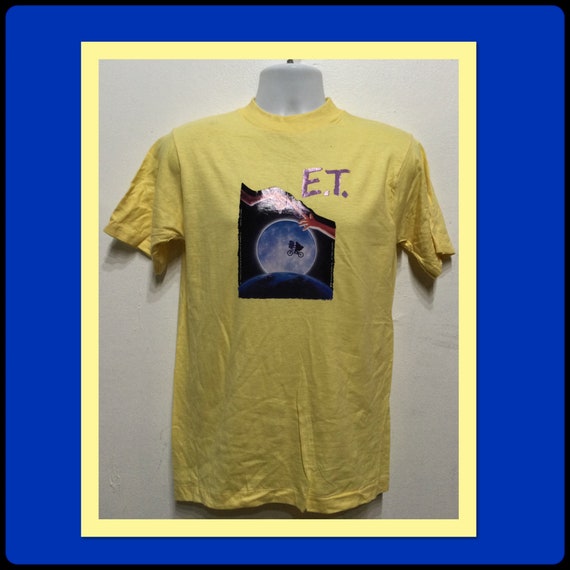 Vintage original 1982 " ET" decal graphic T-shirt… - image 1