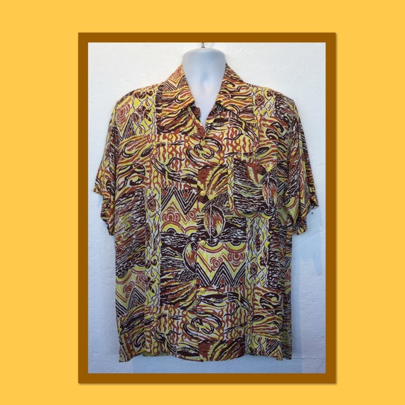 Vintage 1940s abstract print Hawaiian shirt