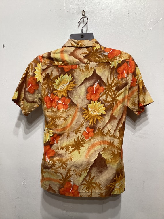 Vintage 1960s cotton tiki print Hawaiian shirt - image 3