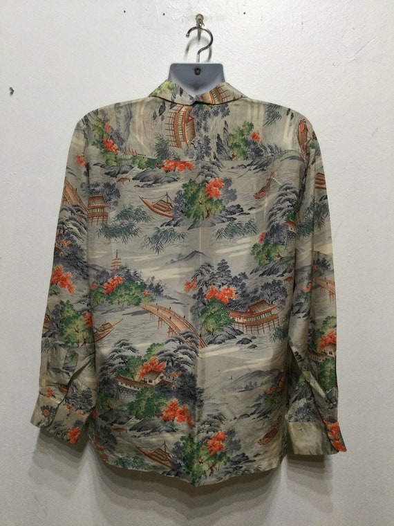 Vintage 1940s/50s silk long sleeve Hawaiian shirt… - image 4