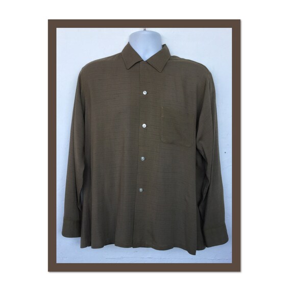 Vintage 1950s fleck rayon shirt. Size large