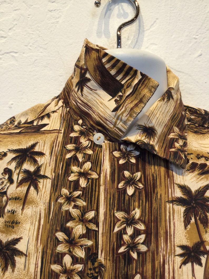 Vintage 1950s60s Hawaiian shirt