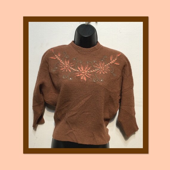 Vintage 1940s/50s batwing sweater