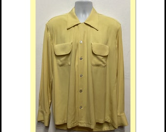 1950s vintage reproduction light yellow gabardine shirt with top stitching by Hollywood Rogue