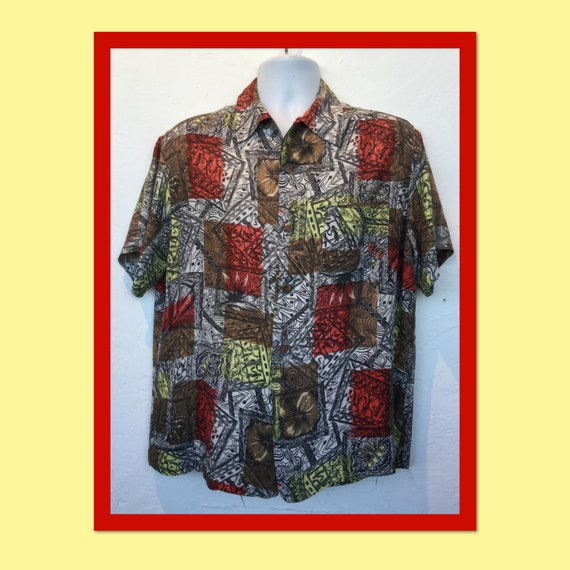 Vintage 1940s/50s rayon Hawaiian shirt. Size large