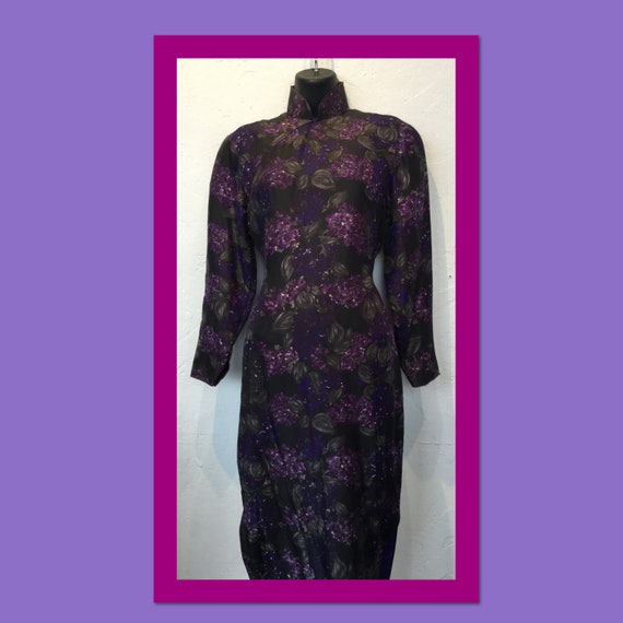 Vintage 1950s quilted Asian floral print dress