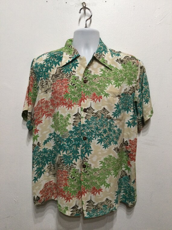 Vintage 1940s rayon Hawaiian shirt by Tropicana. … - image 5