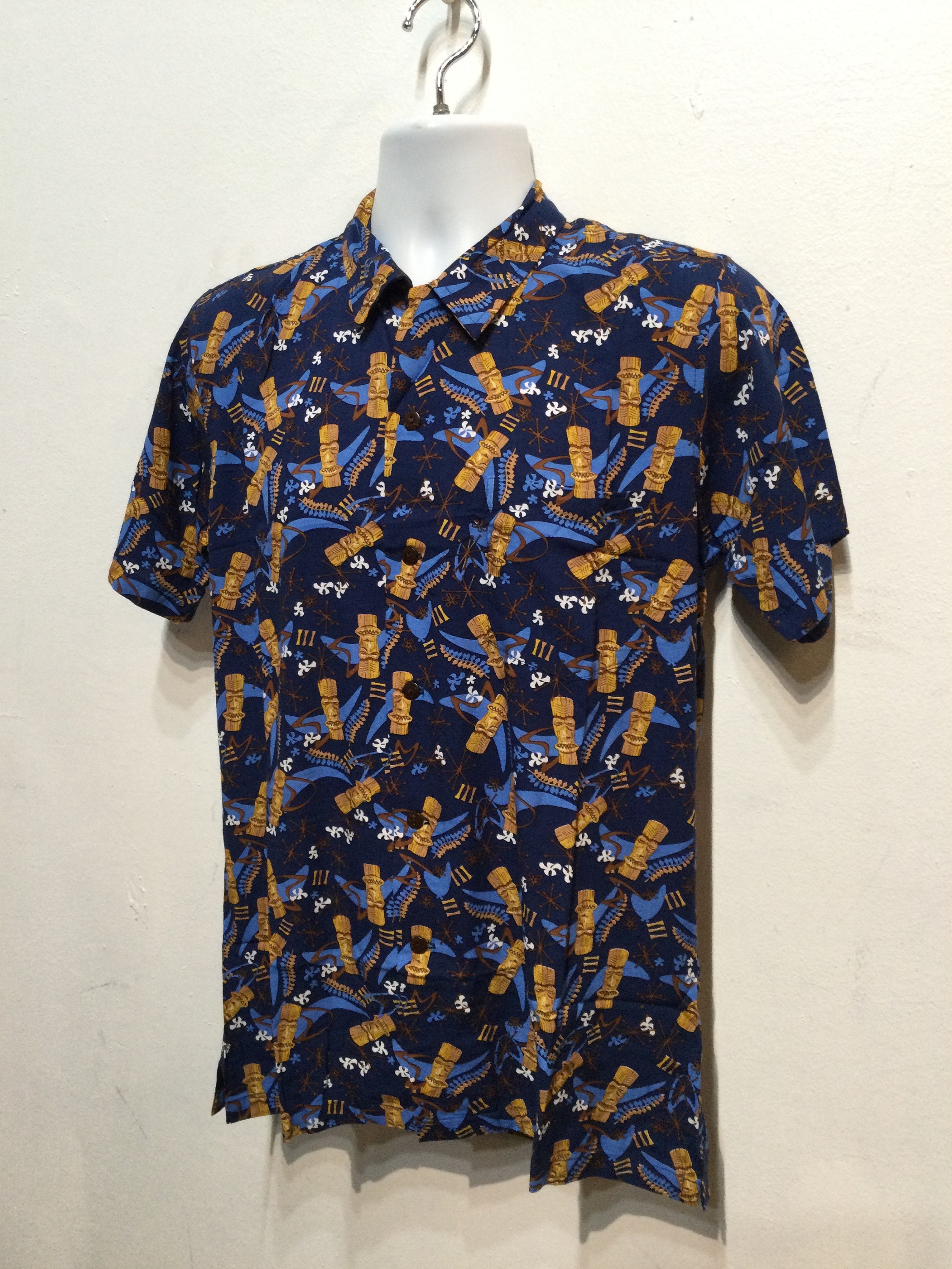 AT014 Americana 1950s Style Rayon Atomic / Tiki Print Shirt !!! by