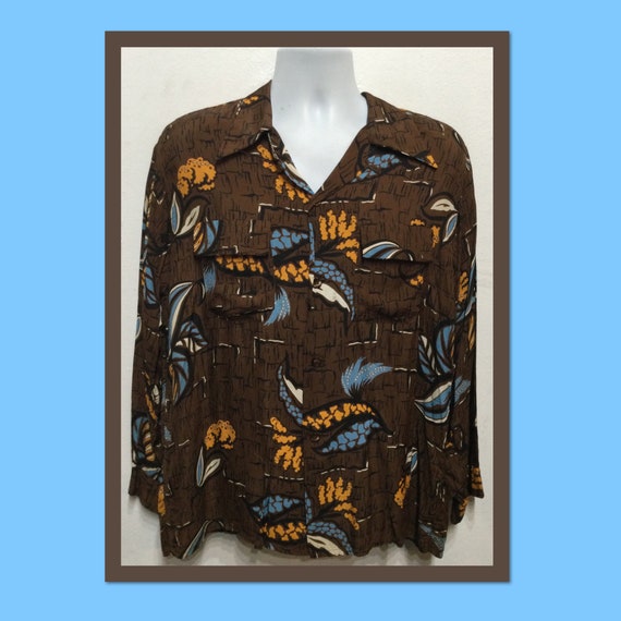 Vintage 1940s/50s Rayon Long Sleeve Hawaiian Shirt by Sportop 