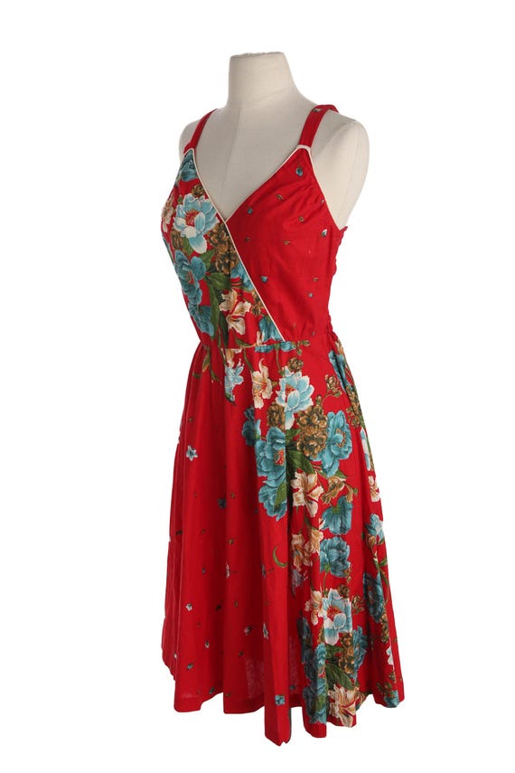 1970s women red floral print summer dress - image 4
