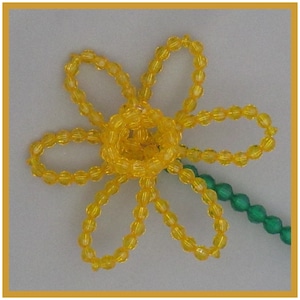 Daffodil Flower Beading Pattern (9&quot; tall) / Tutorial PDF Step-by-Step Detailed Instructions