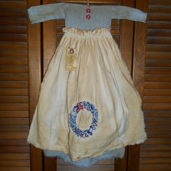 AMERICANA WREATH, Primitive blue dress with apron, Country, Grungy, Patriotic, 4th of July, Eagle, Flag, Liberty Bell