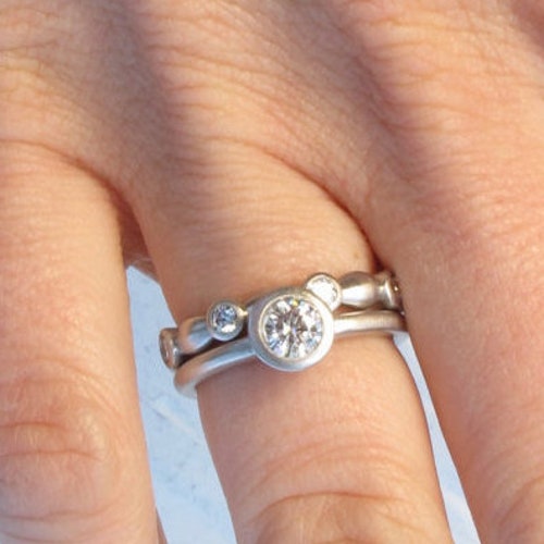 Minimalist Wedding Band and Engagement Ring Set Low Profile Etsy