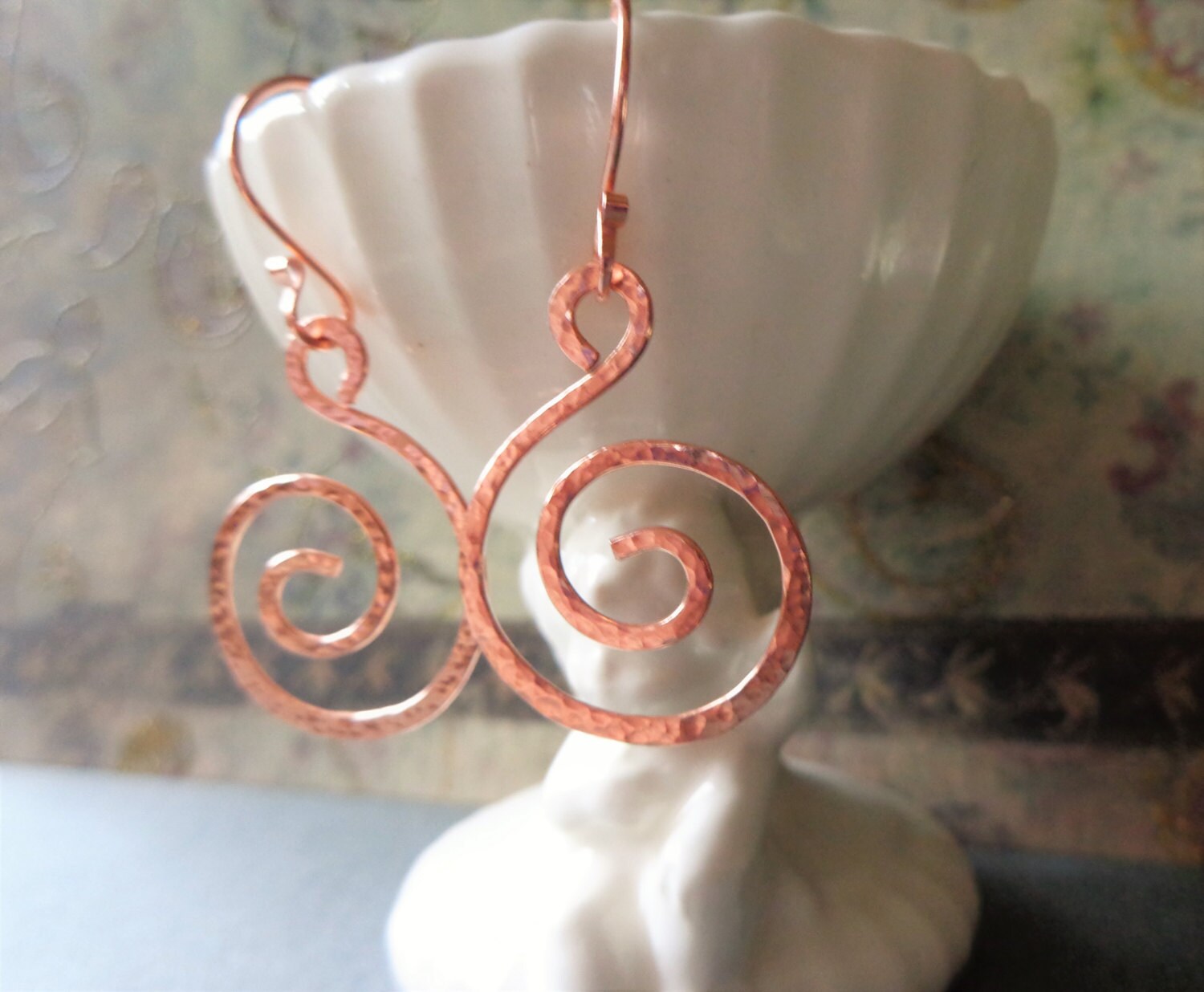 Hand Hammered Copper Swirl Earrings Hammered Copper Spiral Etsy