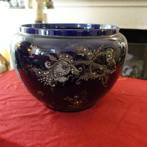 Large Isola Bella blue-style plant pot