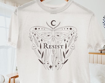 Resist Crop Top - Comfort Colors Boxy T-shirt