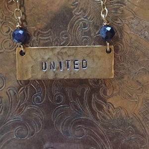 United necklace with iolite beads