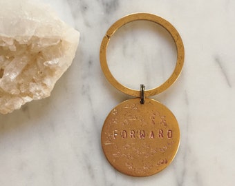 Forward keychain / pink version / gold plated pewter