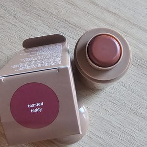 New rhode toasted teddy pocket blush