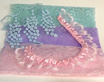 Supplies:  Large Lace Scraps, Doll Clothes, Junk Journals, Snippet Rolls, Cards, Tags