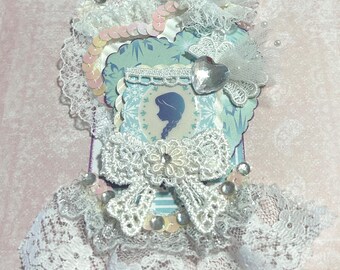 Handmade Tag: Lace Tag
