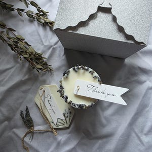 Lavender Candle Sachet Gift Set – Handmade Botanical Soy Wax Candle with Dried Flowers,Botanical Lavender Set,Lavender Candle and Sachet Set