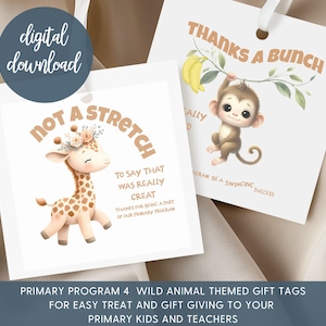 Puede incluir: Dos etiquetas de regalo blancas con ilustraciones de animales. Una presenta una jirafa con detalles florales y el texto "Not a Stretch". La otra muestra un mono colgado de plátanos con el texto "Thanks a Bunch".