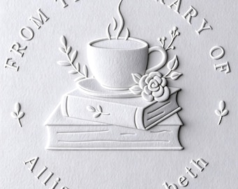 Spersonalizowana wytłaczarka do książek Spersonalizowana wytłaczarka do książek z biblioteki wytłaczarek do książek Wyjątkowy prezent dla czytelników, prezenty dla miłośników książek