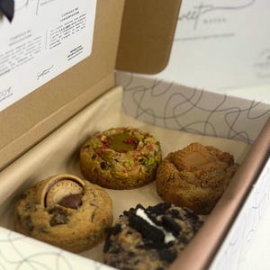 Box of 4 Gourmet Cookies - Homemade