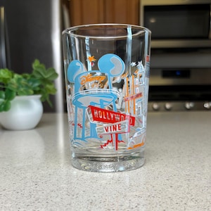 Vintage Disney 25th Year Anniversary Disney Studios Collectible McDonald&#39;s Glass 1996