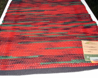 ES-300/29. Handwoven Wool Rag Rug, Christmas Colors, holiday rug, tiny house rug,bedroom rug, beside rug,couch rug, livingroom rug,doorway