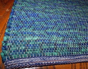 ES-702/79, Tiny house, hall runner, cottage chic, green blue rug, kitchen rug, bedroom rug, couch side rug