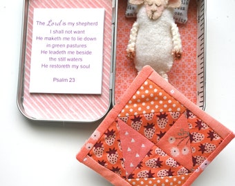 Tiny Tin Bedroom ~ The Lord is My Shepherd (Coral Strawberries)