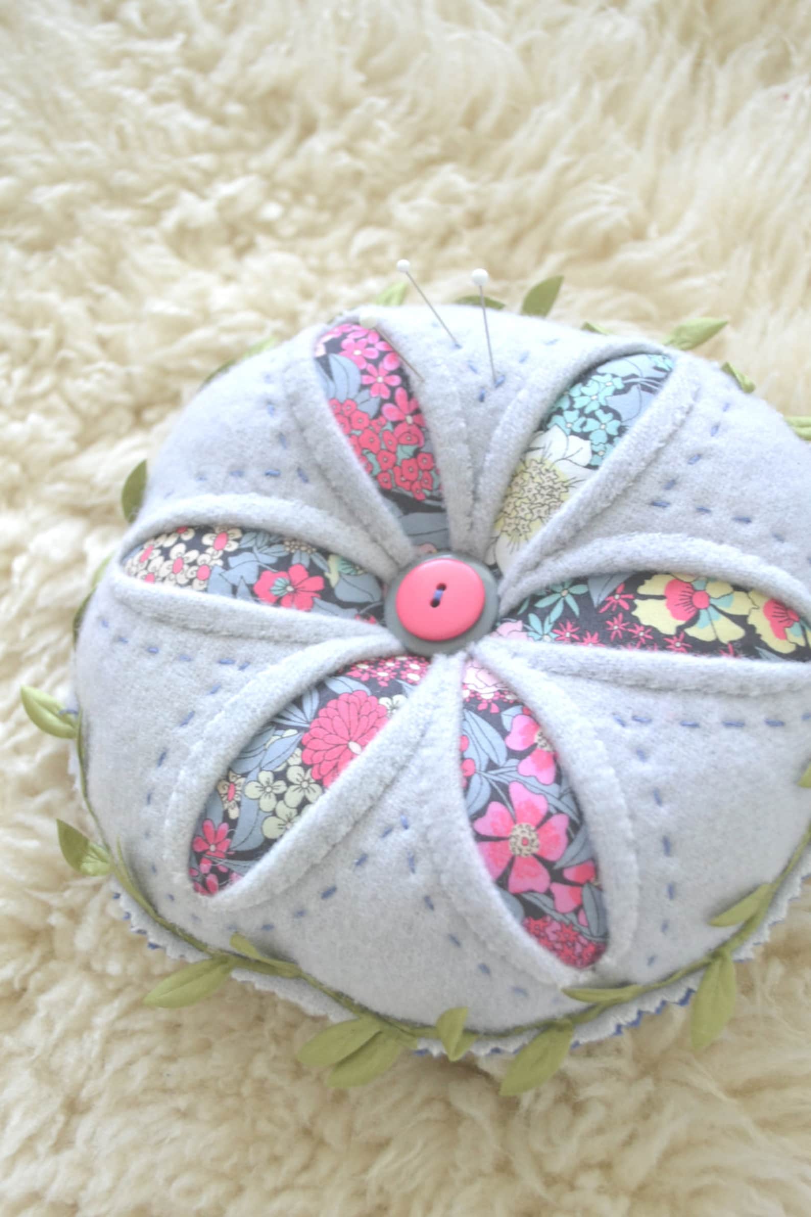 Winter Daisy Pincushion PDF Pattern Etsy