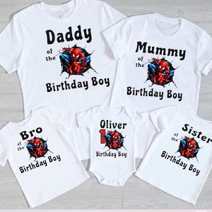 Camiseta de Spiderman con nombre y edad, cumpleaños personalizado, cumpleaños de superhéroe, camisetas de Spiderman con nombre y edad, fiesta de cumpleaños