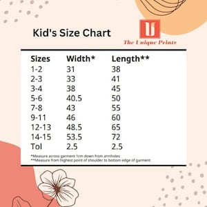 Op de afbeelding: Een maattabel voor kinderkleding, die maten van 1-2 tot 14-15 laat zien, met de bijbehorende breedte- en lengtematen in inches. De tabel bevat ook een "Tol" rij voor tolerantie, met maten in inches.