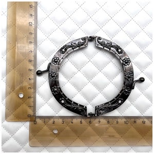 6 size zinc alloying Emboss vintage coin bag purse Pouch Bag Clutch Frame ,kiss clasp lock, gunmetal, for Purse Bag Making replacement 698T 3 1/2" x 2"