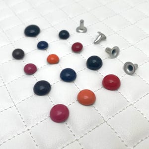 3 Größe zu wählen Eisenkuppel Nieten Kappe Nieten Leder Niete Mehrere Farben, für Leder Puppen Geldbeutel Tasche Schuhe Kleidung