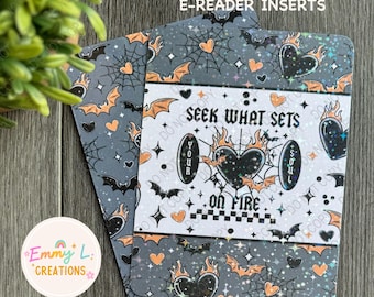 Sets Your Soul on Fire Double Sided Insert, Kindle Insert, E Reader Insert, Oasis Insert, Hearts Kindle Insert, Kindle Accessory, Gothic